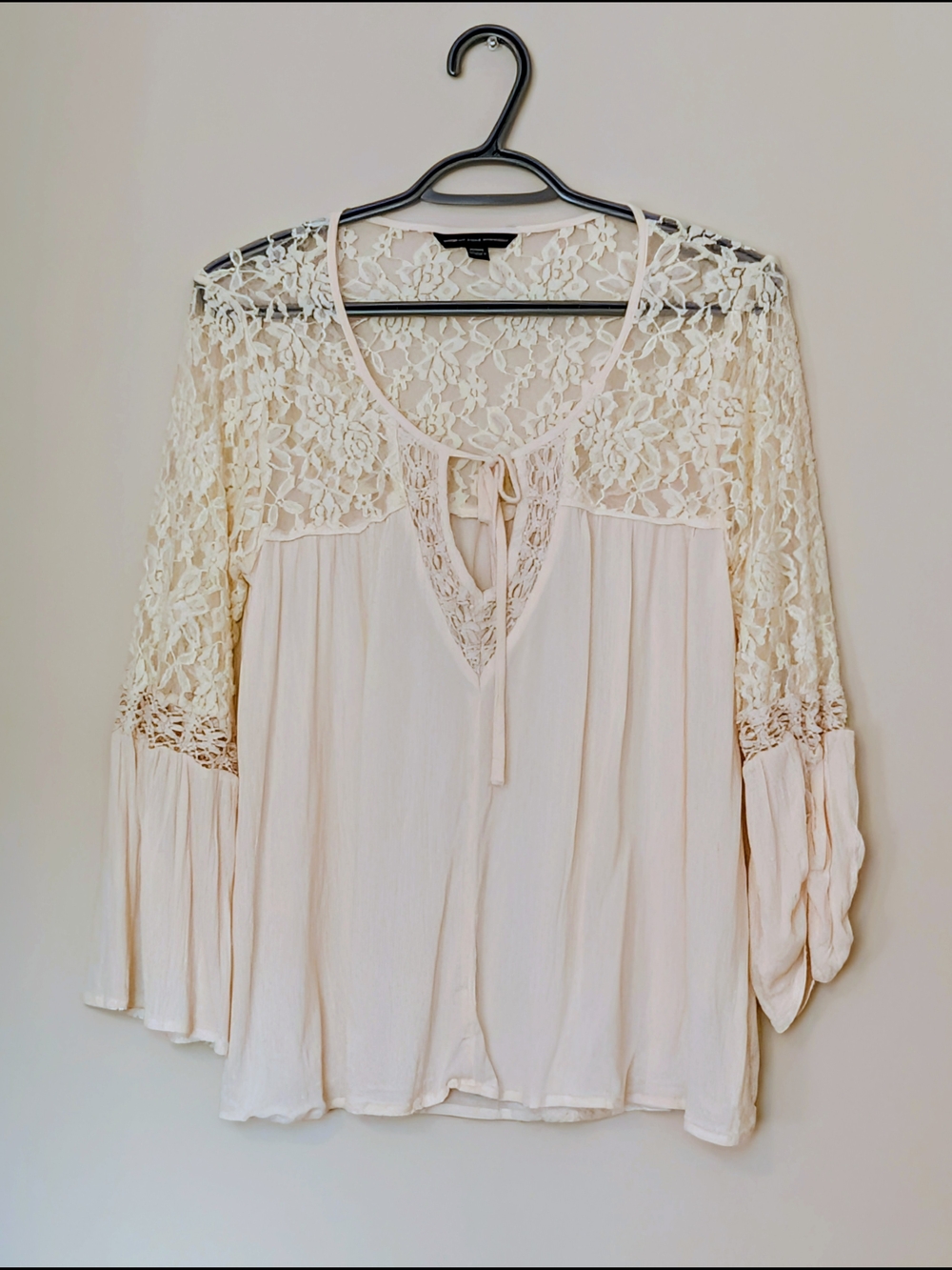 American Eagle Outfitters Lace-Yoke Tie-Front Blouse - Cream, Size Medium
